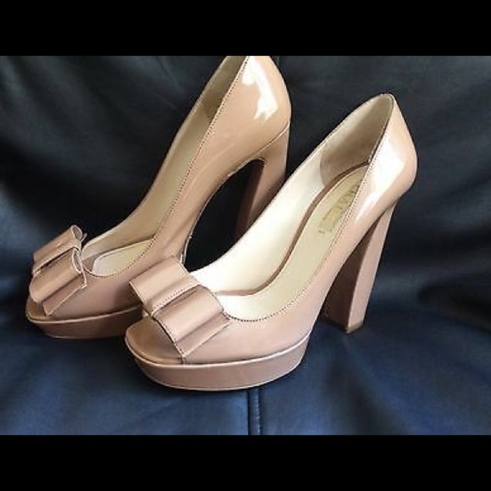 Prada Platform Pumps Heels Bows Patent Nude Box 9 - Picture 2 of 8